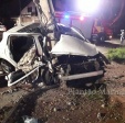 Fotos de Amigos morrem após carro bater contra poste, em Maringá