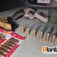 Fotos de Após brigar com esposa homem realiza disparos de arma de fogo e acaba preso com três armas em Maringá