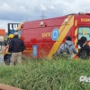 Fotos de Após colidir em caminhão carro capota na rodovia BR-376 e deixa mulher ferida em Maringá