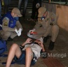 Fotos de Bandidos covardes chutam cabeça de vítima durante assalto em Maringá