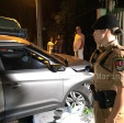 Fotos de Bandidos roubam carro e se envolve em acidente no Jardim Liberdade em Maringá