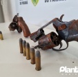 Fotos de Câmera de segurança registra ação de quadrilha em assalto a residência em Maringá