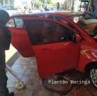 Fotos de Câmera flagra carro desgovernado invadindo loja em Sarandi; veja