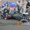Fotos de Câmera registra grave acidente entre carro de luxo e motocicleta, em Maringá; veja vídeo
