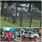 Fotos de Câmeras registram carro batendo em poste em Maringá