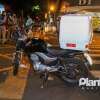 Fotos de Caminhão avança sinal vermelho e deixa motoboy com ferimentos graves em Maringá