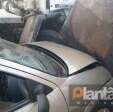 Fotos de Caminhão desgovernado atinge carro e destróI caçamba de entulho, em Sarandi
