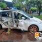 Fotos de Carro atinge poste e deixa passageira ferida em Maringá