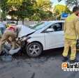 Fotos de Colisão entre dois carros deixa jovem em estado gravíssimo em Maringá