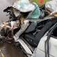 Fotos de Casal morre após colisão frontal entre carro e caminhão na tarde deste domingo na BR-376