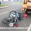 Fotos de Em Maringá; acidente entre moto e caminhão deixa jovem com ferimentos graves em uma das pernas