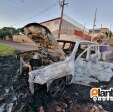 Homem é flagrado abandonando e colocando fogo em carro em Maringá; vídeo Foto 5 Fotos de Homem é flagrado abandonando e colocando fogo em carro em Maringá; vídeo