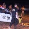 Fotos de Homem é morto possivelmente com tiro de escopeta calibre 12 na cabeça em Maringá
