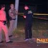 Fotos de Homem é morto possivelmente com tiro de escopeta calibre 12 na cabeça em Maringá
