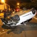 Fotos de Homem embriagado causa acidente e capota carro em Maringá