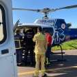 Fotos de Jovem é socorrido de helicóptero após batida entre carro e caminhão na rodovia PR-317, entre Maringá e Iguaraçu