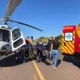 Fotos de Jovem é socorrido de helicóptero após batida entre carro e caminhão na rodovia PR-317, entre Maringá e Iguaraçu