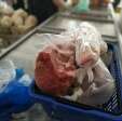 Fotos de Maringá; fiscalização apreende quase meia tonelada de carne imprópria para consumo em supermercado