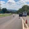 Fotos de Moradora de Maringá sofre ferimentos graves após bater moto de alta cilindrada contra paredão de pedras na BR-369