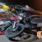 Fotos de Motociclista cai em teto de carro após acidente em Maringá