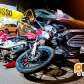 Fotos de Motociclista cai em teto de carro após acidente em Maringá