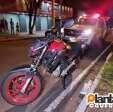 Motociclista na contramão sofre ferimentos graves, após bater de frente com outra moto em Maringá Foto 6 Fotos de Motociclista na contramão sofre ferimentos graves, após bater de frente com outra moto em Maringá