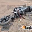 Motociclista sofre ferimentos graves após colisão frontal com carro em Maringá Foto 6 Fotos de Motociclista sofre ferimentos graves após colisão frontal com carro em Maringá