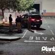 Fotos de Motorista é intubado após perder o controle de caminhonete e invadir estacionamento de shopping em Maringá