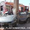 Fotos de Motorista fica preso entre ferragens após carro bater em poste, em Maringá