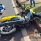 Fotos de Mulher fica ferida após batida entre moto e carro, em Maringá