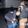 Polícia prende jovem suspeito de cometer vários homicídios em Sarandi Foto 5 Fotos de Polícia prende jovem suspeito de cometer vários homicídios em Sarandi