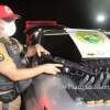 Polícia Rodoviária Estadual apreende 20 fuzis escondidos em fundo falso de carro Foto 12 Fotos de Polícia Rodoviária Estadual apreende 20 fuzis escondidos em fundo falso de carro