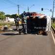 Professor fica ferido após capotamento na Avenida Nildo Ribeiro em Maringá Foto 6 Fotos de Professor fica ferido após capotamento na Avenida Nildo Ribeiro em Maringá