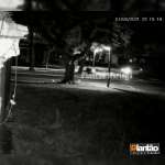 Fotos de Vídeo: câmera de segurança flagra colisão entre moto e carro em Maringá