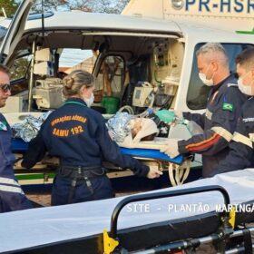 Criança de 1 ano no colo da avó é intubada ao ser ejetada de carro após capotamento no Paraná Foto 1 Fotos de Criança de 1 ano no colo da avó é intubada ao ser ejetada de carro após capotamento no Paraná