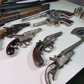 Dono de disk cerveja é preso com oito armas de fogo em Maringá Foto 1 Fotos de Dono de disk cerveja é preso com oito armas de fogo em Maringá