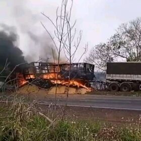 Mãe e filha moradoras de Sarandi morrem em acidente a caminho de Porto Rico Foto 3 Fotos de Mãe e filha moradoras de Sarandi morrem em acidente a caminho de Porto Rico
