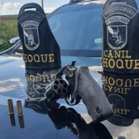 Bandido morre após confronto com policiais do Pelotão de Choque de Maringá Foto 7 Fotos de Bandido morre após confronto com policiais do Pelotão de Choque de Maringá