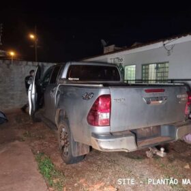 Polícia recupera duas caminhonetes roubadas em Maringá Foto 6 Fotos de Polícia recupera duas caminhonetes roubadas em Maringá