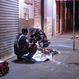 Fotos de Atentado a tiros em bar deixa um morto e outro baleado nesta sexta-feira