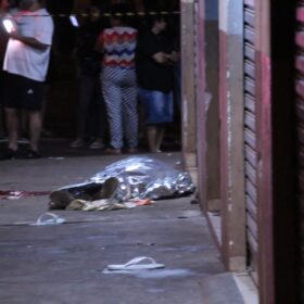 Fotos de Atentado a tiros em bar deixa um morto e outro baleado nesta sexta-feira