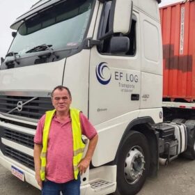 Bombeiros estimam ao menos 30 desaparecidos em deslizamento na BR-376 no Paraná Foto 1 Fotos de Bombeiros estimam ao menos 30 desaparecidos em deslizamento na BR-376 no Paraná