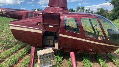 Fotos de Ação conjunta da PF de Maringá e PC de Campo Mourão apreende helicóptero carregado com cocaína e R$ 54 mil reais