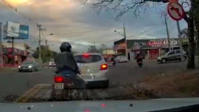 Fotos de Câmera instalada em carro flagra acidente em cruzamento confuso de Maringá