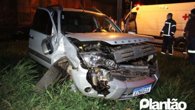 Fotos de Carro é atingido por trem em Sarandi e motorista precisou ser intubado