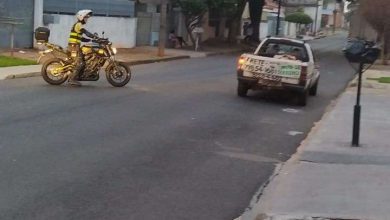 Fotos de Courier com mais de R$ 1,5 milhão em multas atrasadas é apreendida em Maringá