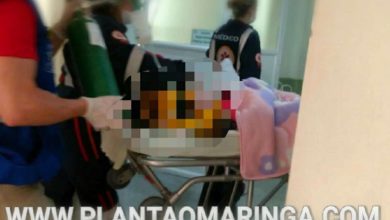 Fotos de Criança de 3 anos solta mão da mãe, corre para rua e é atropelada em Sarandi