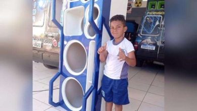 Fotos de Enterro do pequeno luiz miguel de 5 anos que morreu após ser atingido por uma caixa de som será nesta terça-feira