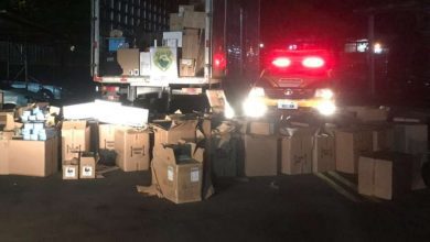 Fotos de Equipe ROTAM da Polícia Rodoviária Estadual apreende caminhão carregado com diversas mercadorias eletrônicos do Paraguai
