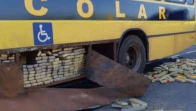 Fotos de Falso ônibus escolar é apreendido com quase uma tonelada de maconha que seria entregue em Maringá